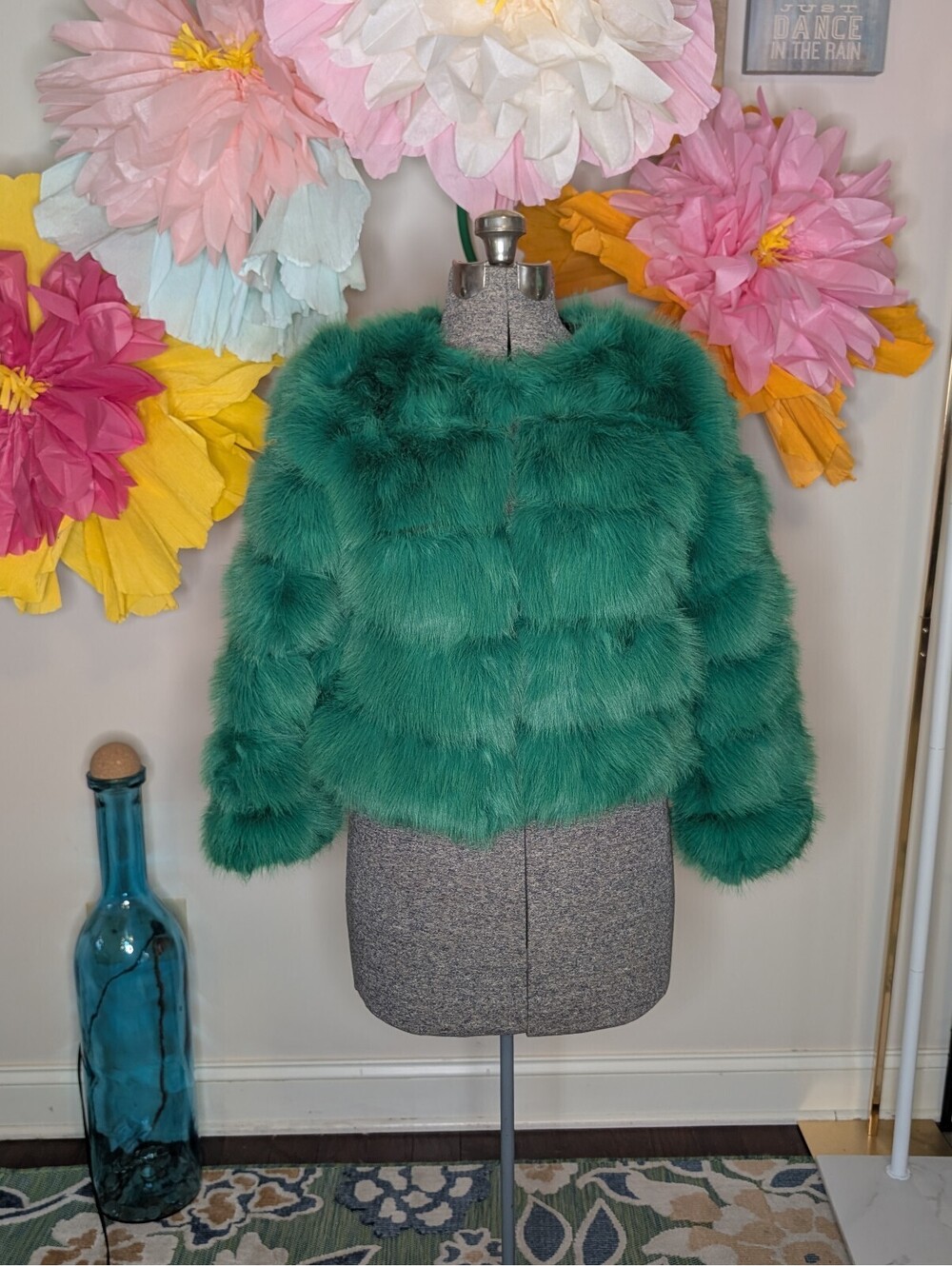 2136 - Green Faux Fur Cropped Jacket